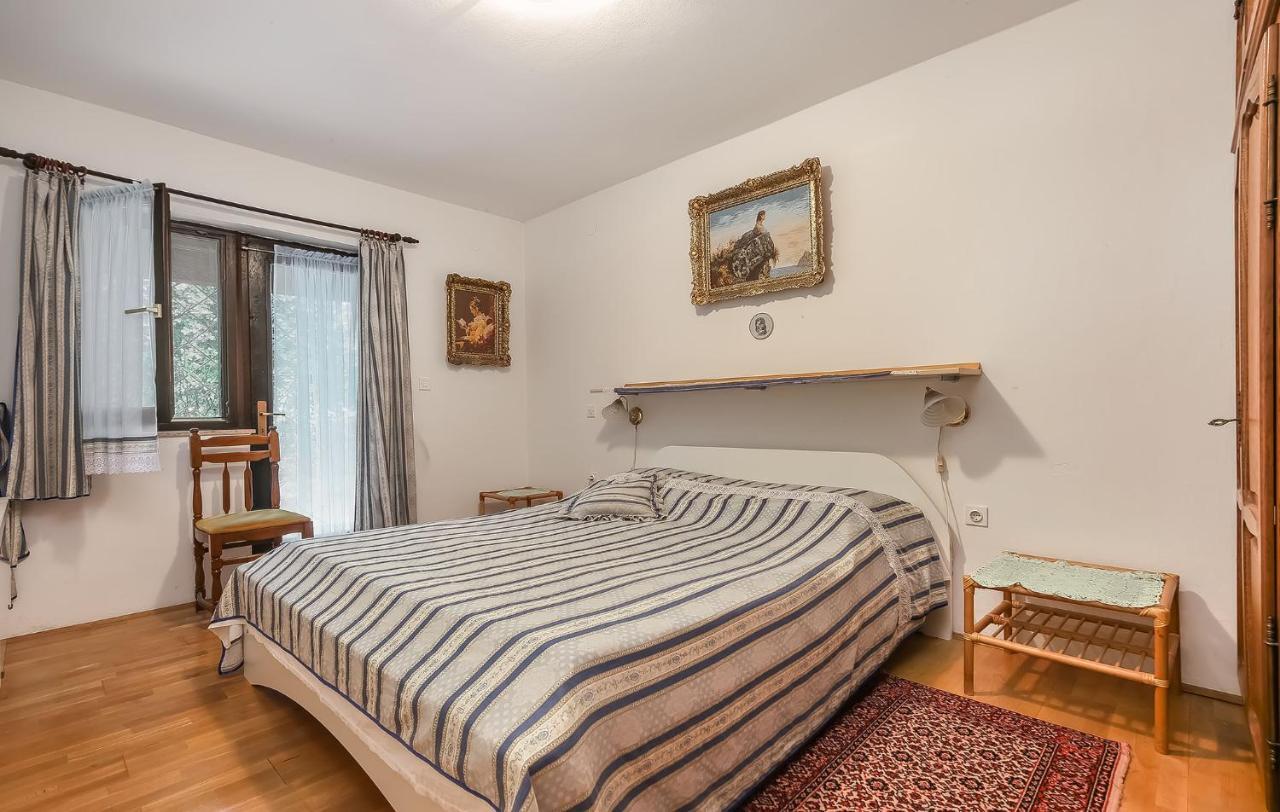 Jelena Apartment Porec Bagian luar foto