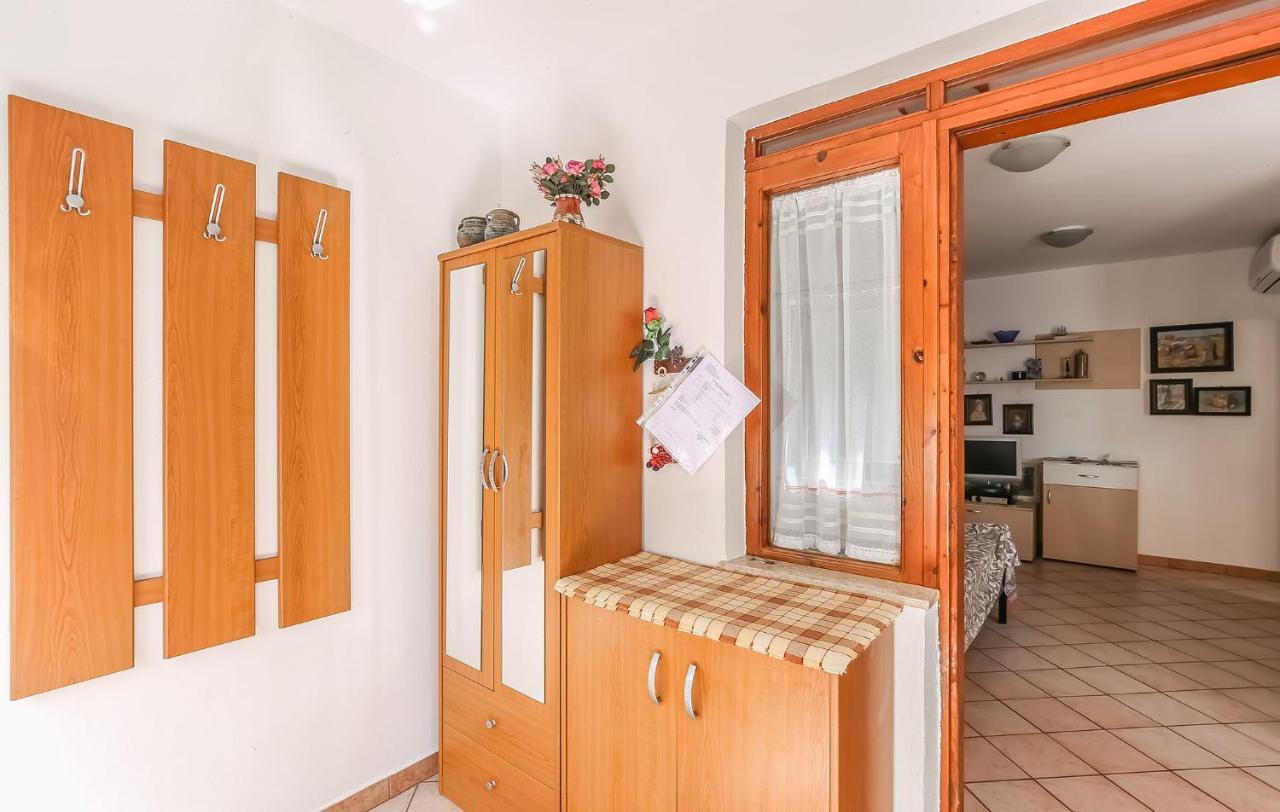 Jelena Apartment Porec Bagian luar foto